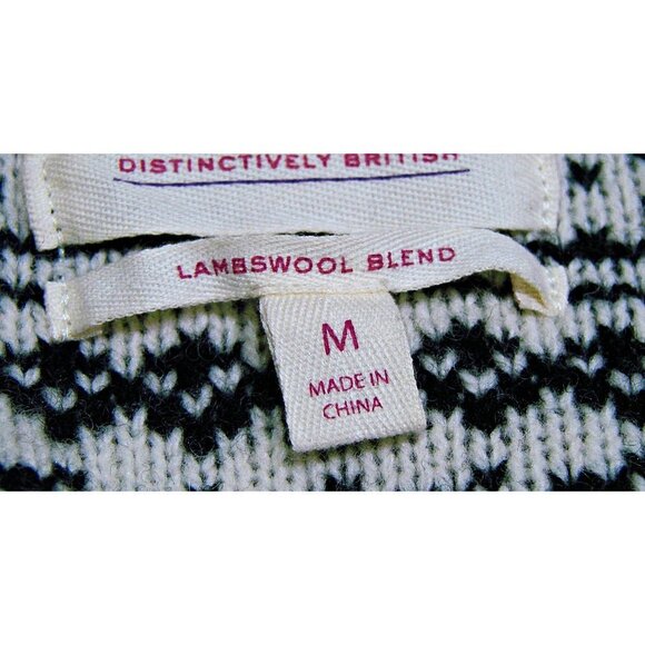 CAMBRIDGE Dry Goods LambsWool Cardigan Open Front Sweater Reindeer Black White M - Picture 5 of 10